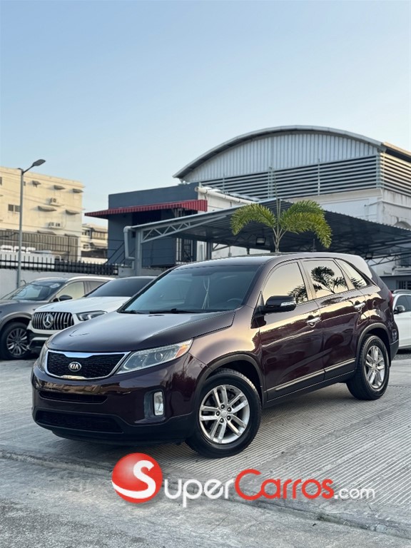 2014 Kia Sorento LX — foto 2 / 12