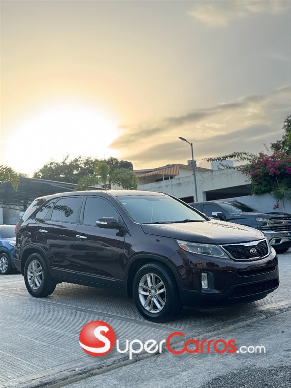 2014 Kia Sorento LX — foto 4 / 12