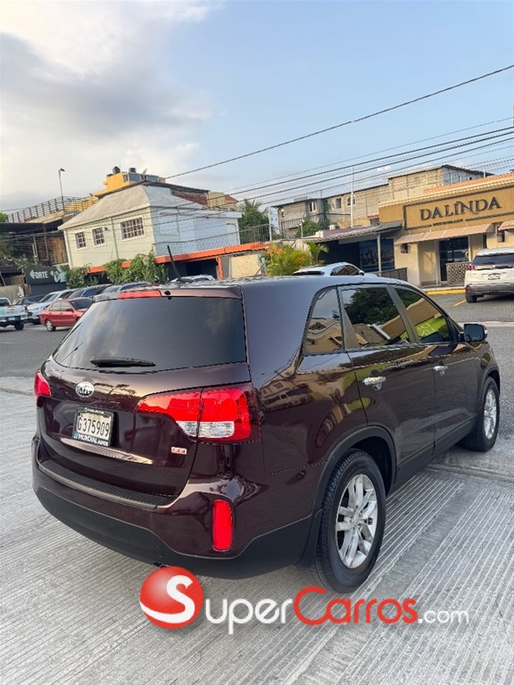 2014 Kia Sorento LX — foto 5 / 12