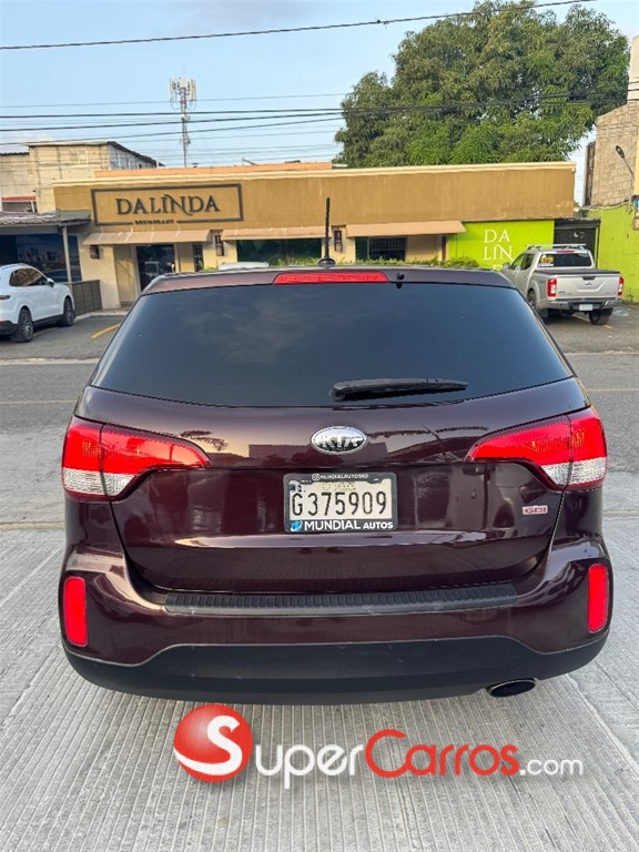 2014 Kia Sorento LX — foto 6 / 12