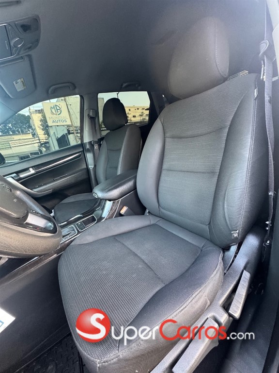 2014 Kia Sorento LX — foto 11 / 12