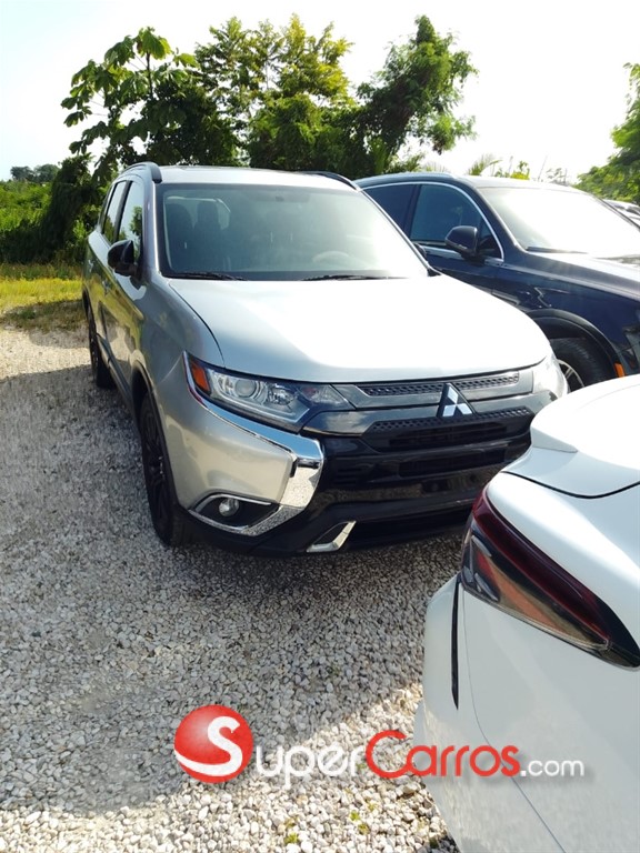2019 Mitsubishi Motors Outlander Limited — foto 3 / 10
