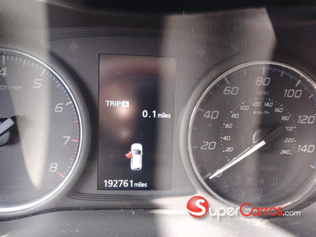2019 Mitsubishi Motors Outlander Limited — foto 9 / 10