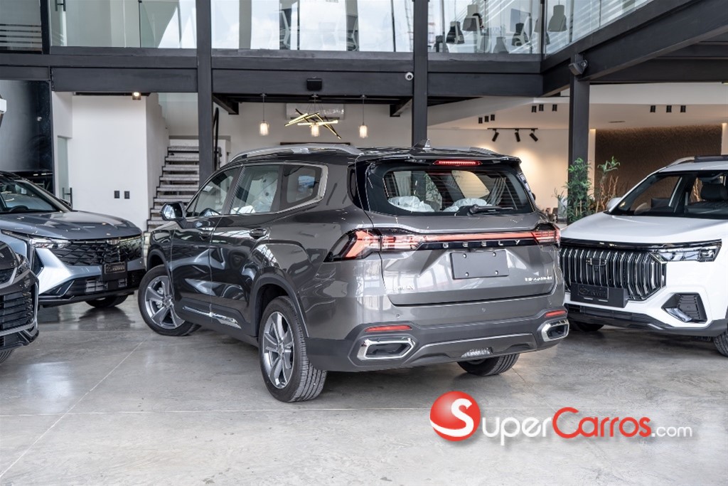 2027 Geely Okavango GF — foto 4 / 12