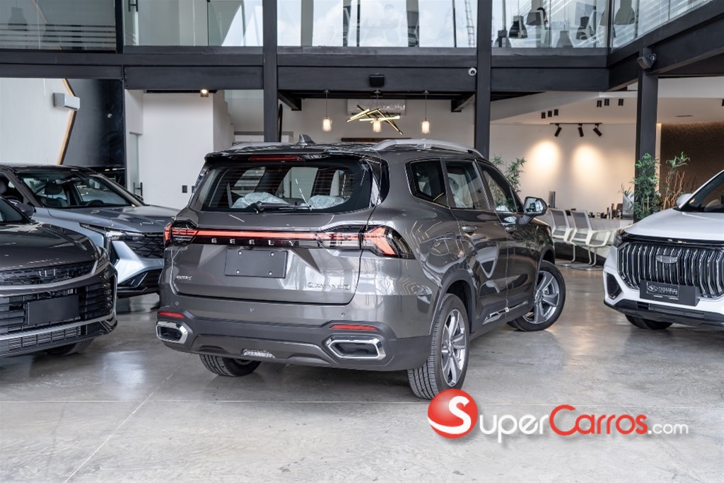 2027 Geely Okavango GF — foto 6 / 12