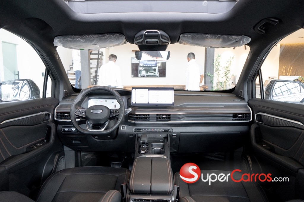 2027 Geely Okavango GF — foto 7 / 12