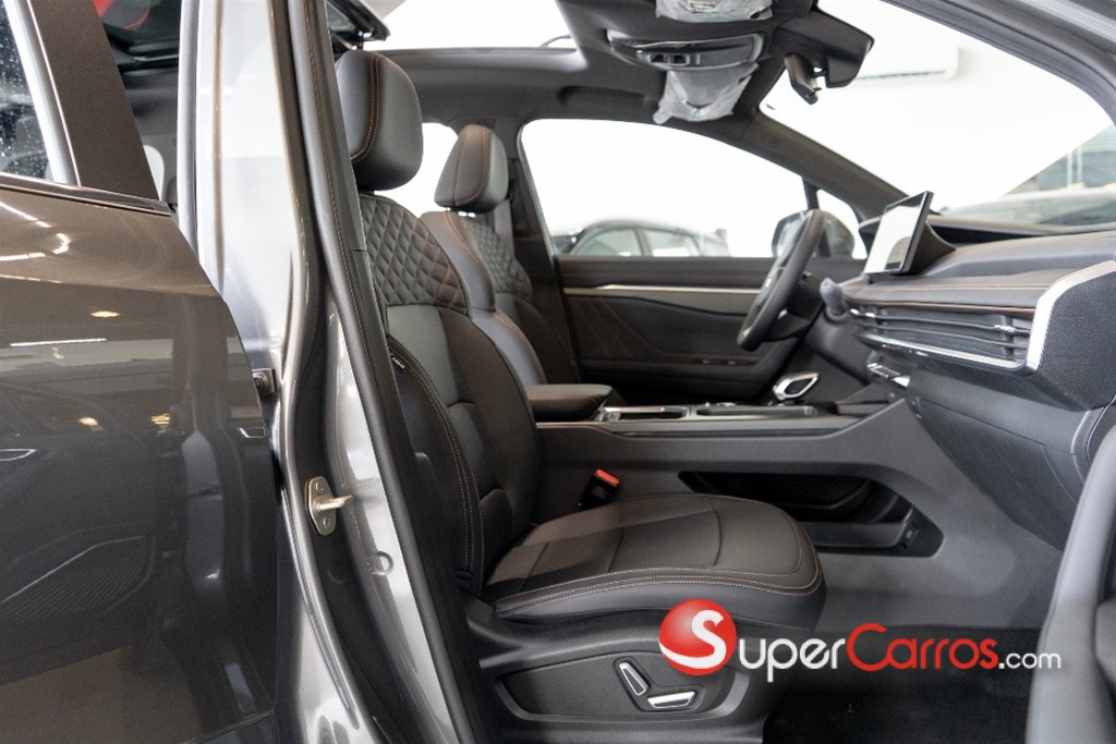2027 Geely Okavango GF — foto 8 / 12