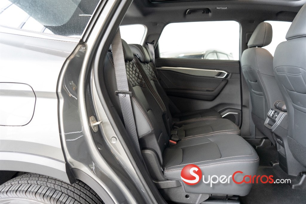 2027 Geely Okavango GF — foto 10 / 12
