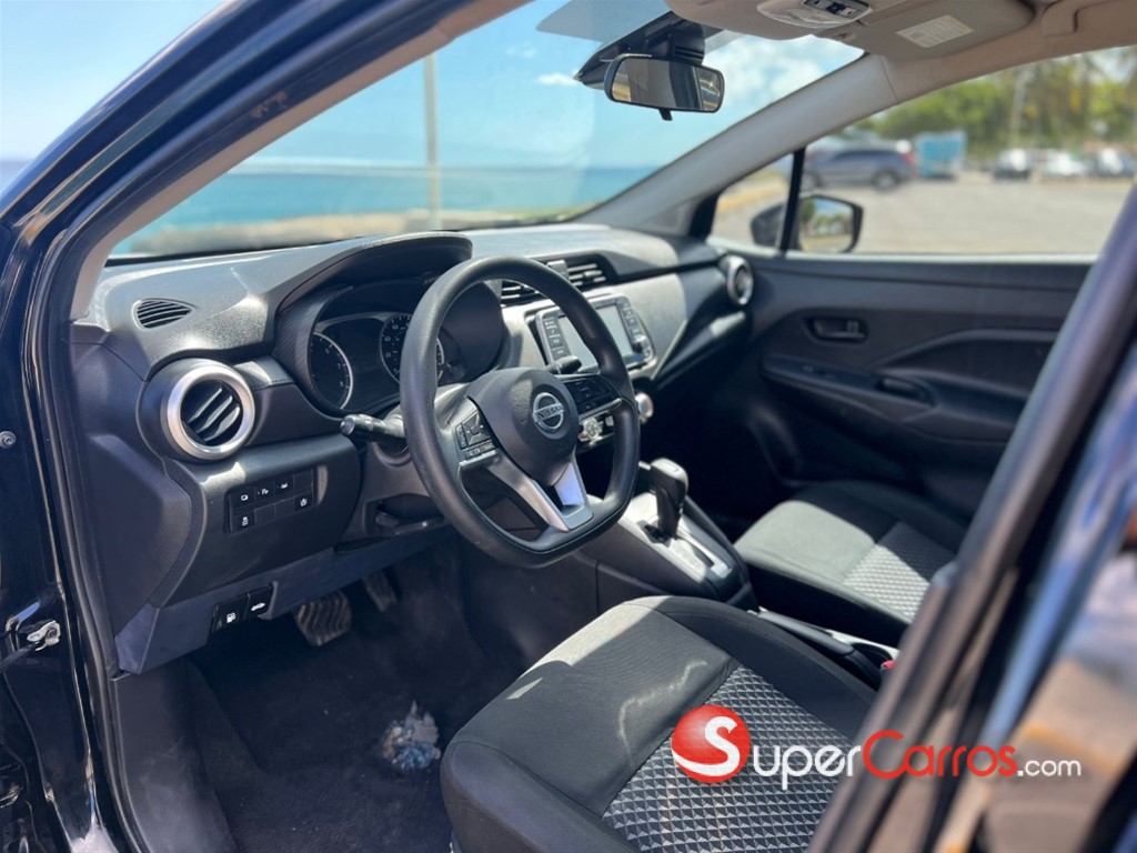 2022 Nissan Versa — foto 11 / 12