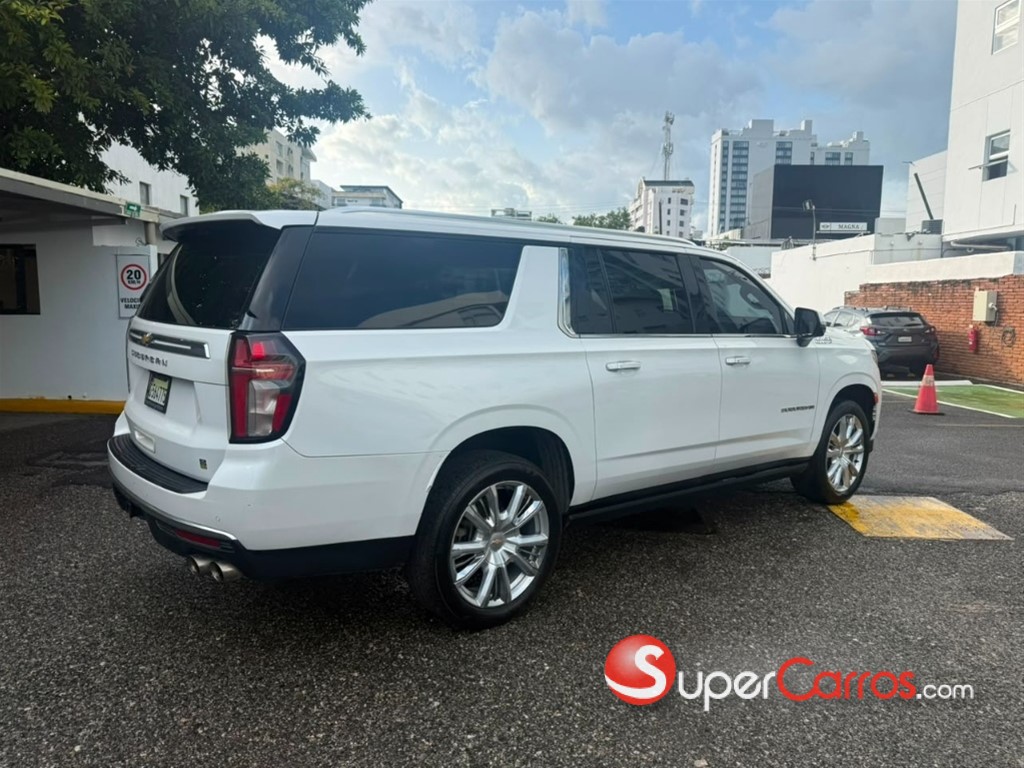2021 Chevrolet Suburban Highcountry — foto 4 / 12