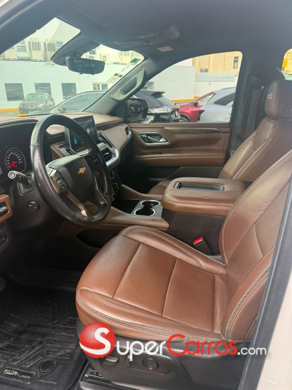 2021 Chevrolet Suburban Highcountry — foto 11 / 12