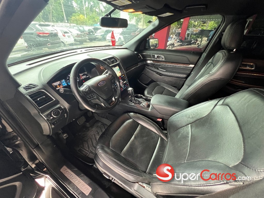 2018 Ford Explorer Limited — foto 4 / 12