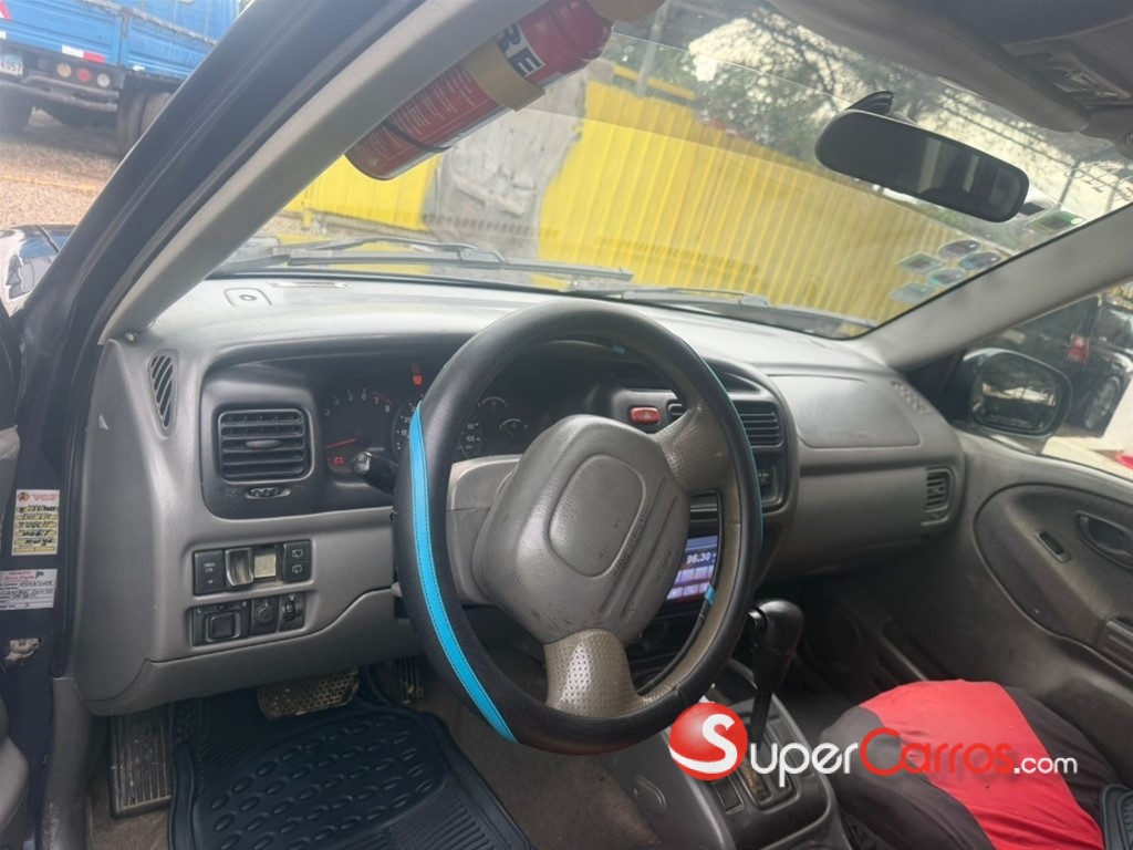 1999 Suzuki Grand Vitara — foto 3 / 5