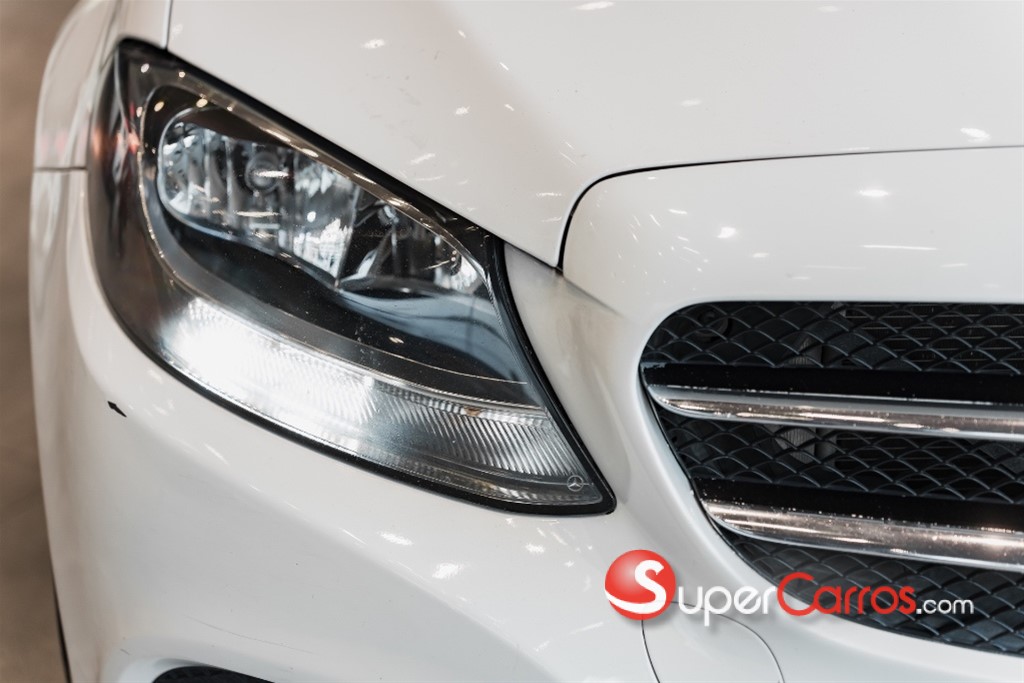 2017 Mercedes-Benz Clase C 300 — foto 3 / 12