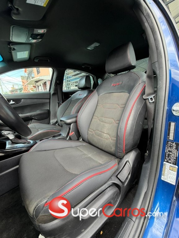 2021 Kia Forte GT Line — foto 5 / 12