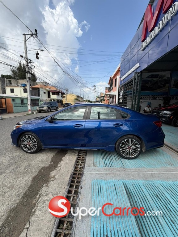 2021 Kia Forte GT Line — foto 6 / 12