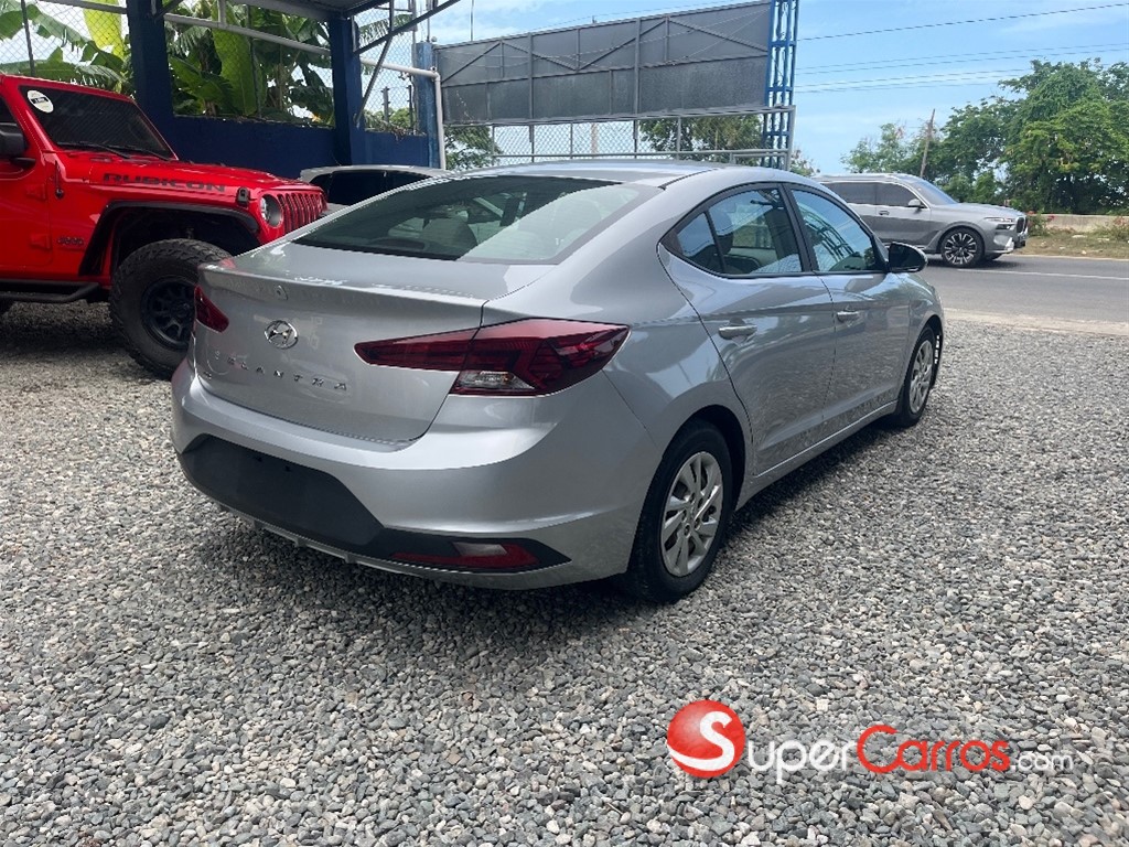 2020 Hyundai Elantra — foto 6 / 10