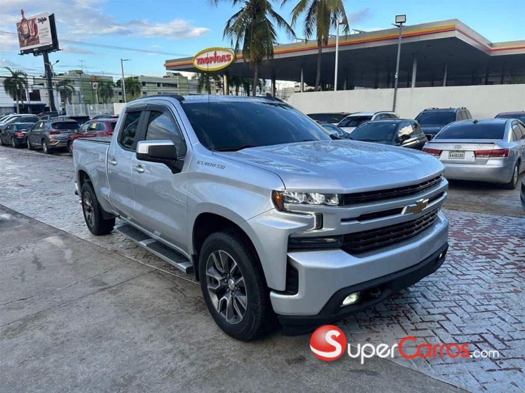 2020 Chevrolet Silverado LT — foto 2 / 8