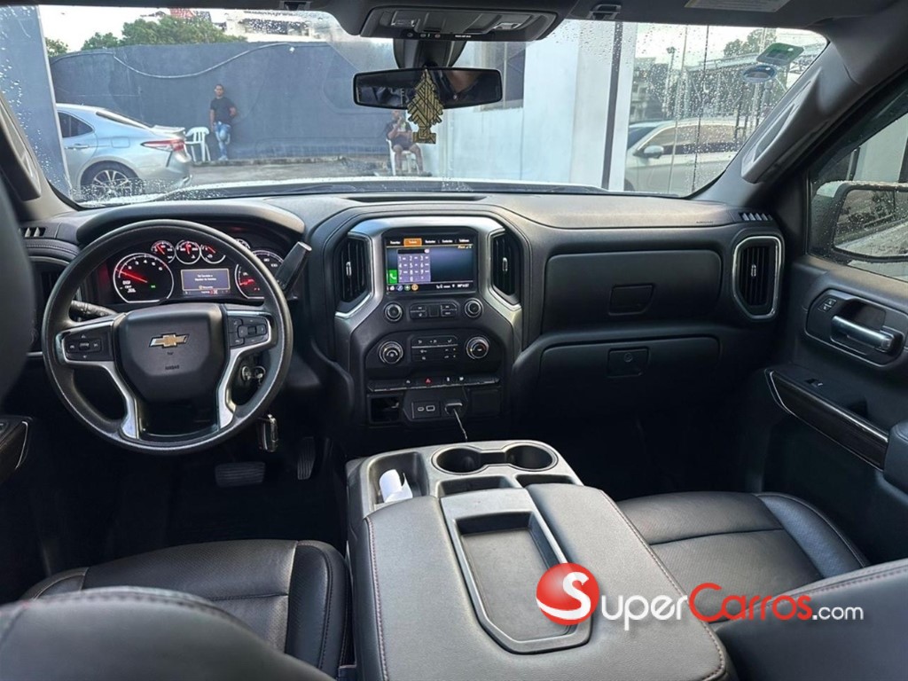 2020 Chevrolet Silverado LT — foto 7 / 8