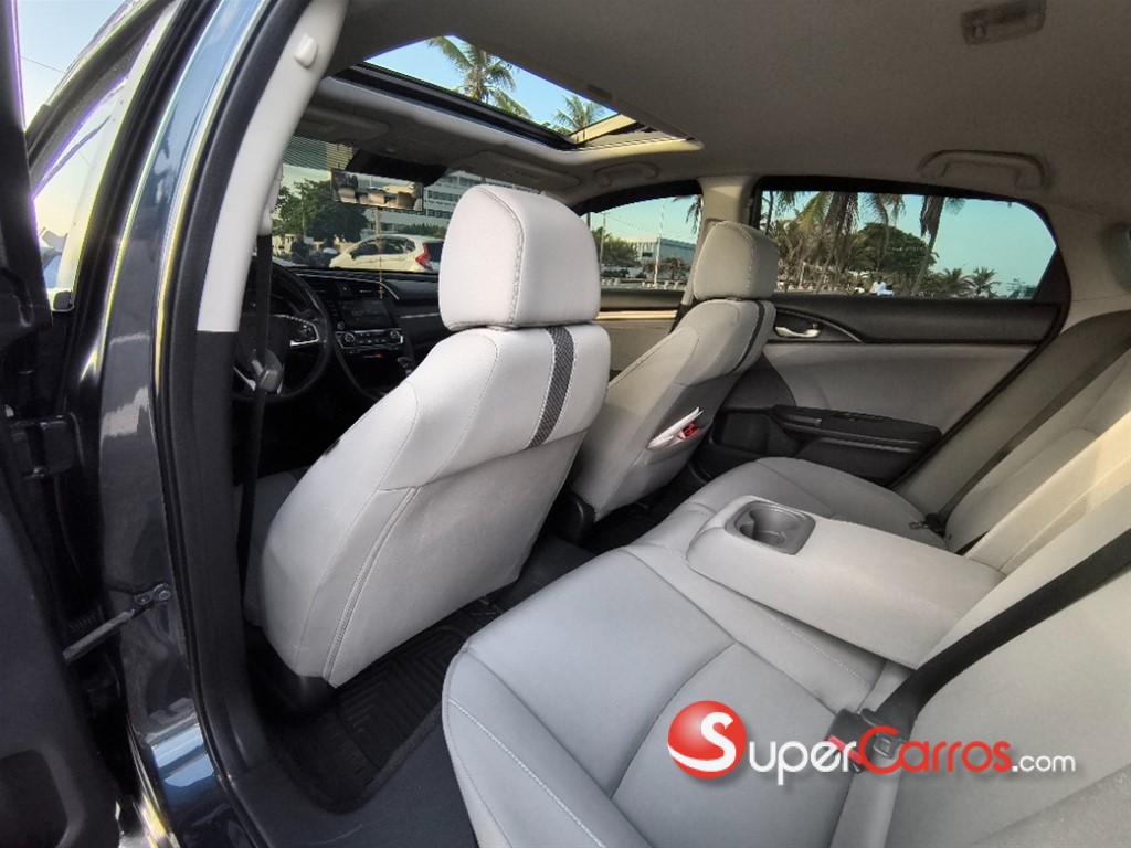 2019 Honda Civic EX Turbo — foto 8 / 12