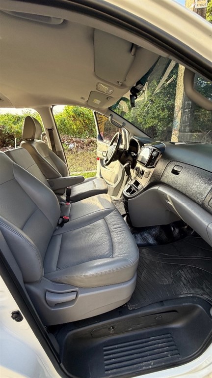 2019 Hyundai Grand Starex — foto 4 / 12