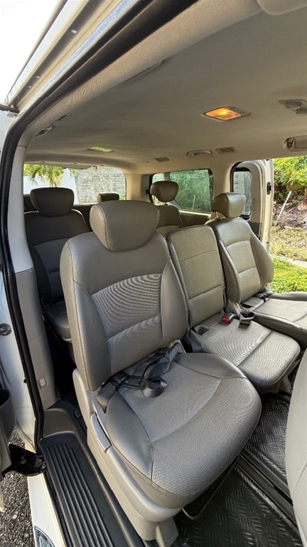 2019 Hyundai Grand Starex — foto 9 / 12