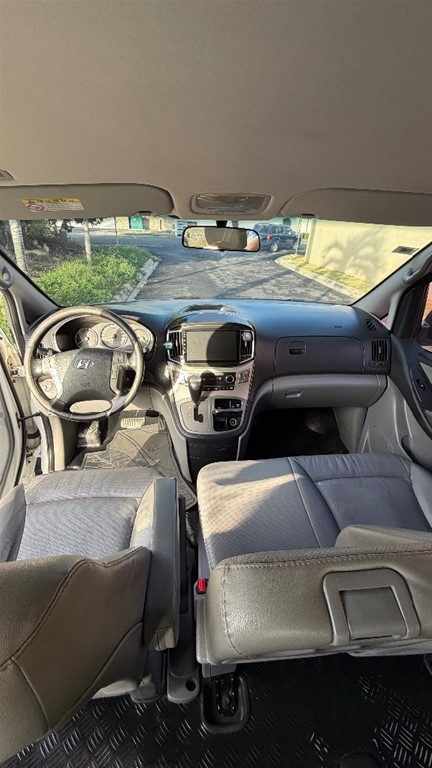 2019 Hyundai Grand Starex — foto 11 / 12