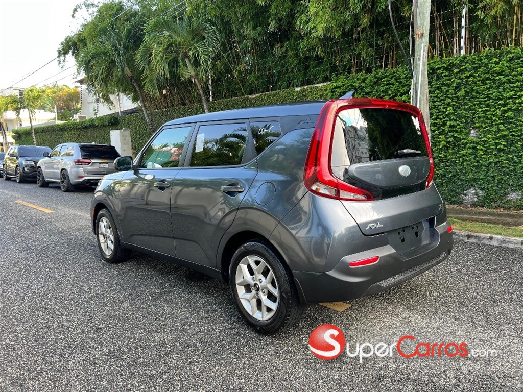 2020 Kia Soul S — foto 6 / 11