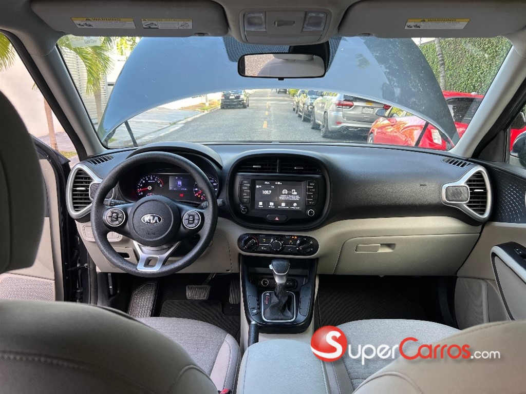 2020 Kia Soul S — foto 8 / 11