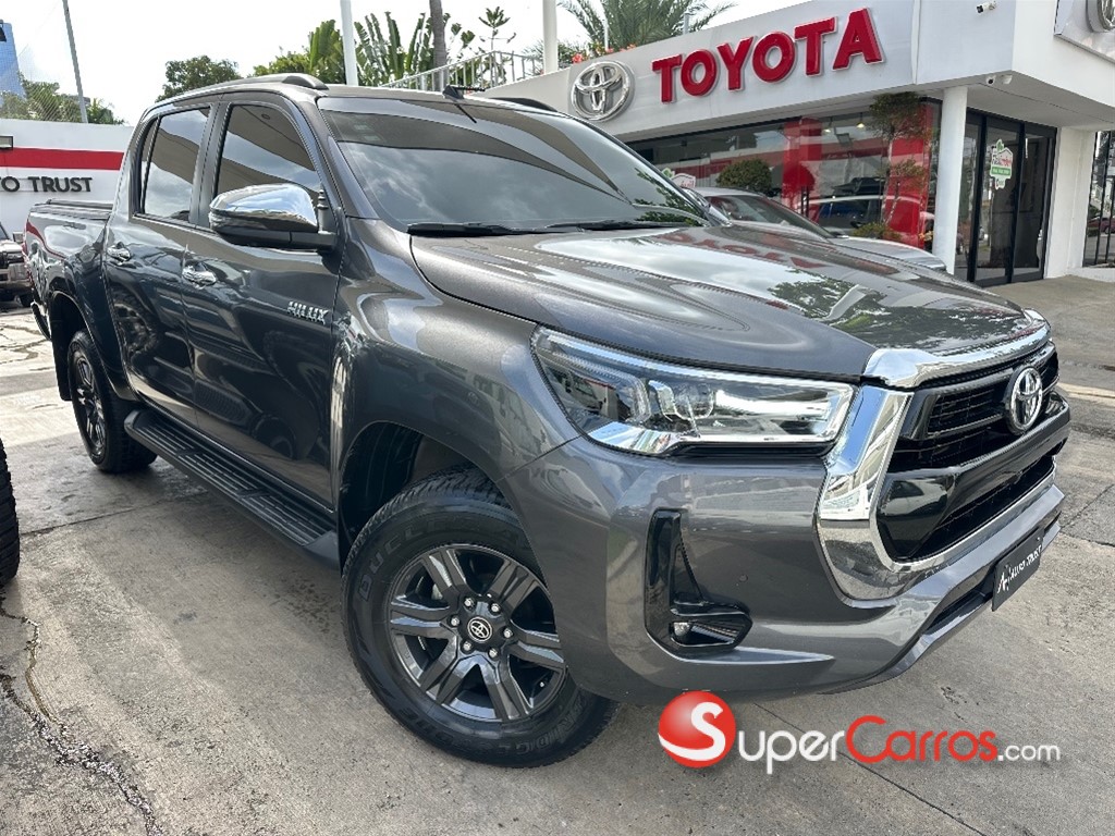 2023 Toyota Hilux Limited