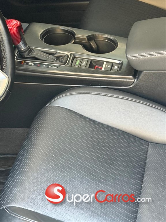 2024 Honda Civic — foto 8 / 12