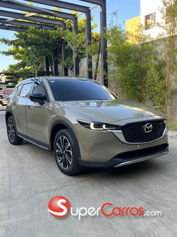 2024 Mazda CX-5 GS — foto 2 / 12