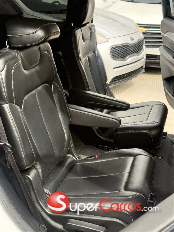 2021 Jeep Grand Cherokee L Limited — foto 4 / 10