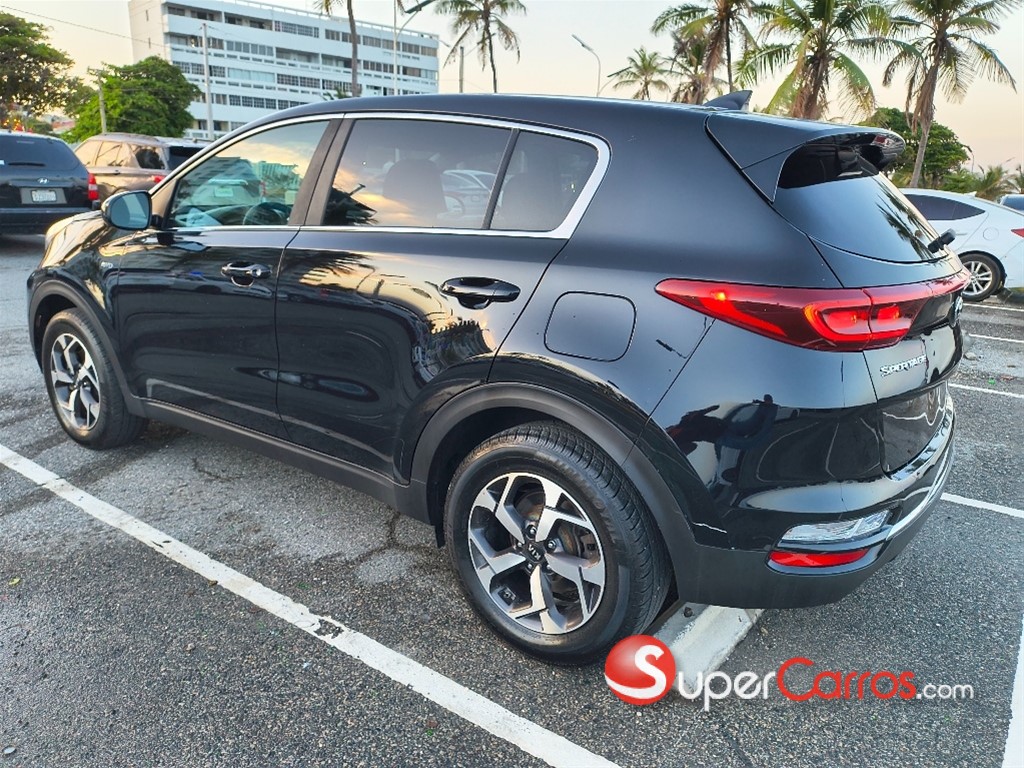 2020 Kia Sportage Luxury — foto 4 / 12