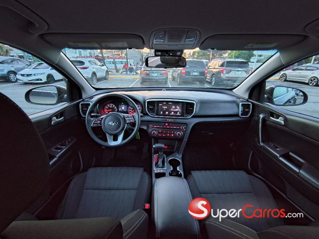 2020 Kia Sportage Luxury — foto 9 / 12