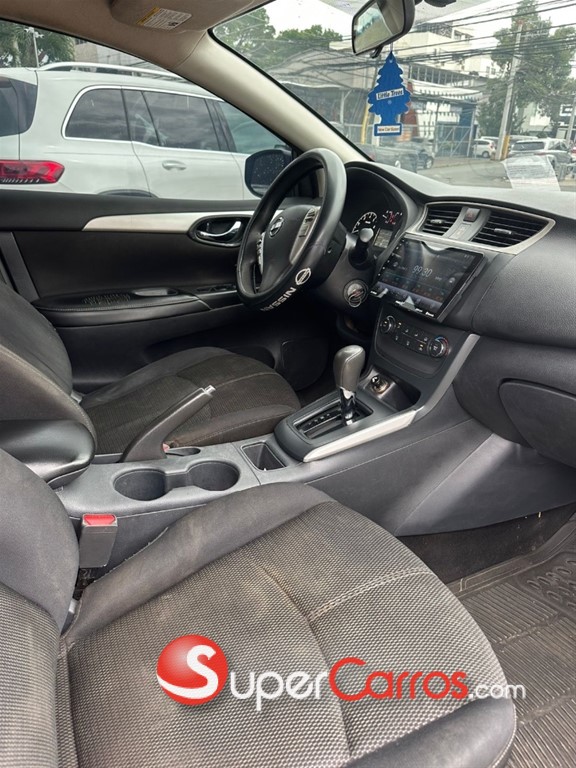 2017 Nissan Sentra SV — foto 4 / 7
