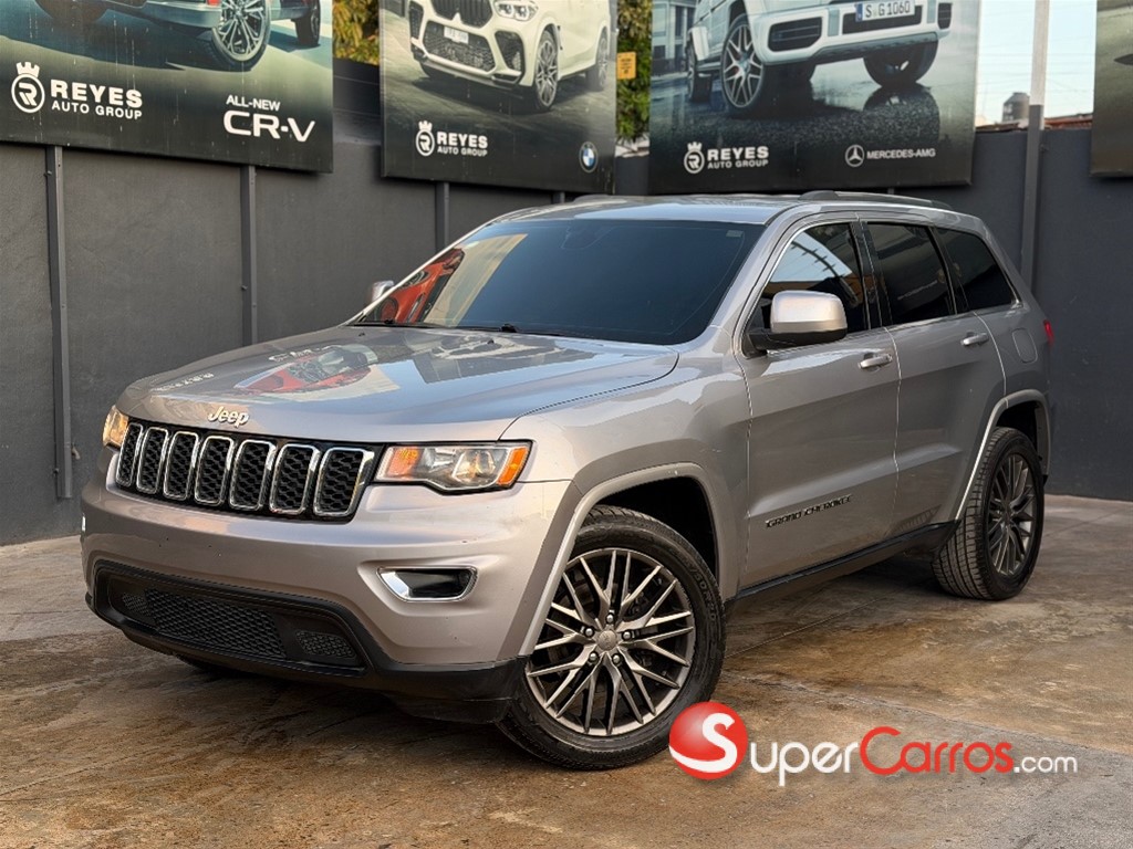 2017 Jeep Grand Cherokee Laredo