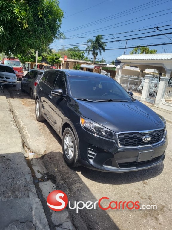 2020 Kia Sorento LX