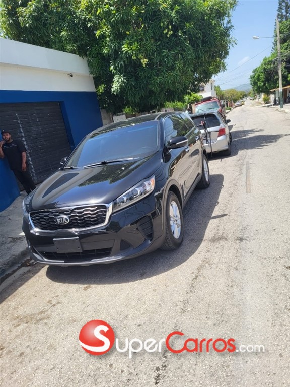2020 Kia Sorento LX — foto 9 / 12