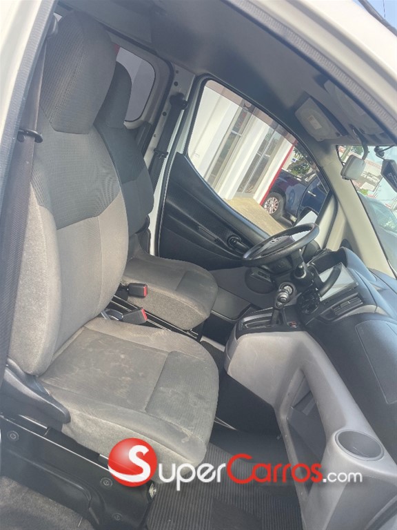 2019 Nissan NV 200 — foto 3 / 7