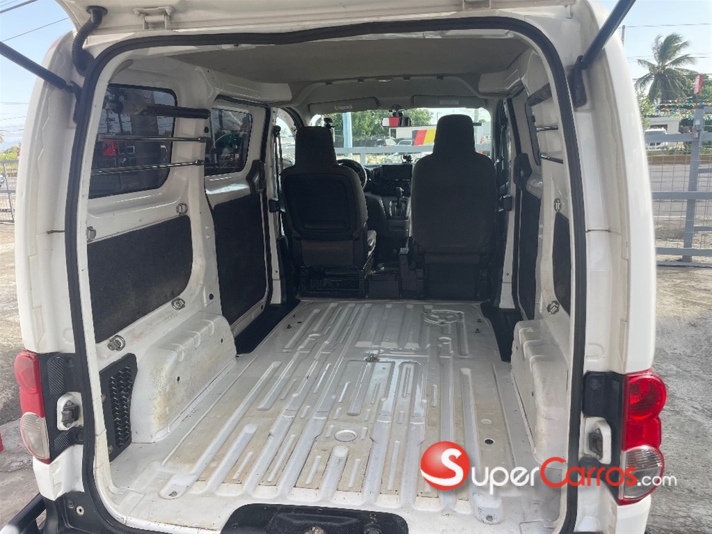 2019 Nissan NV 200 — foto 7 / 7