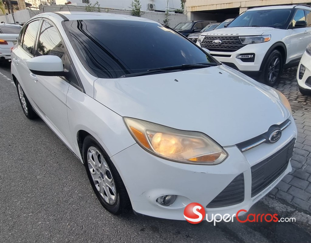 2012 Ford Focus SE — foto 4 / 9