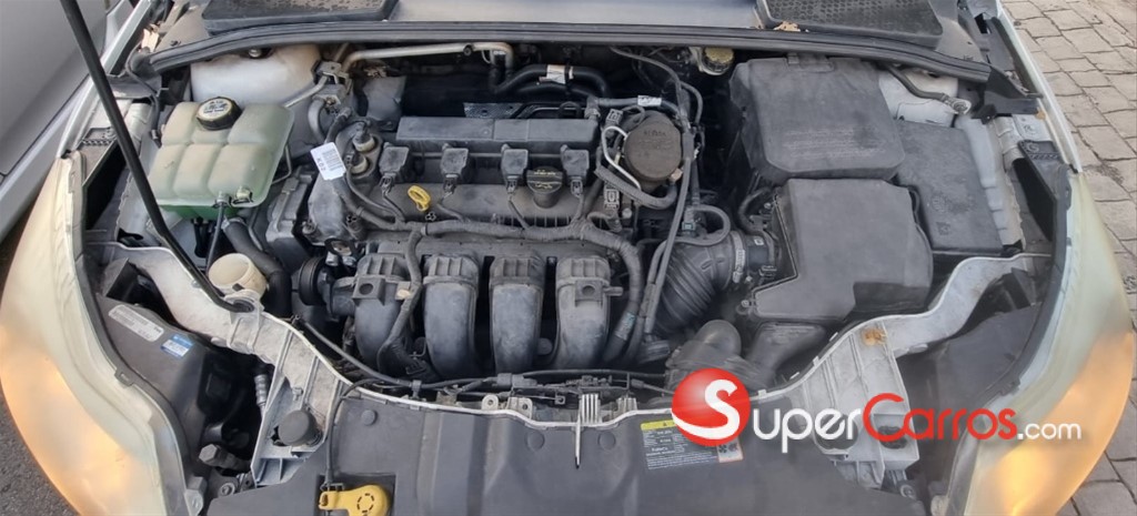 2012 Ford Focus SE — foto 9 / 9
