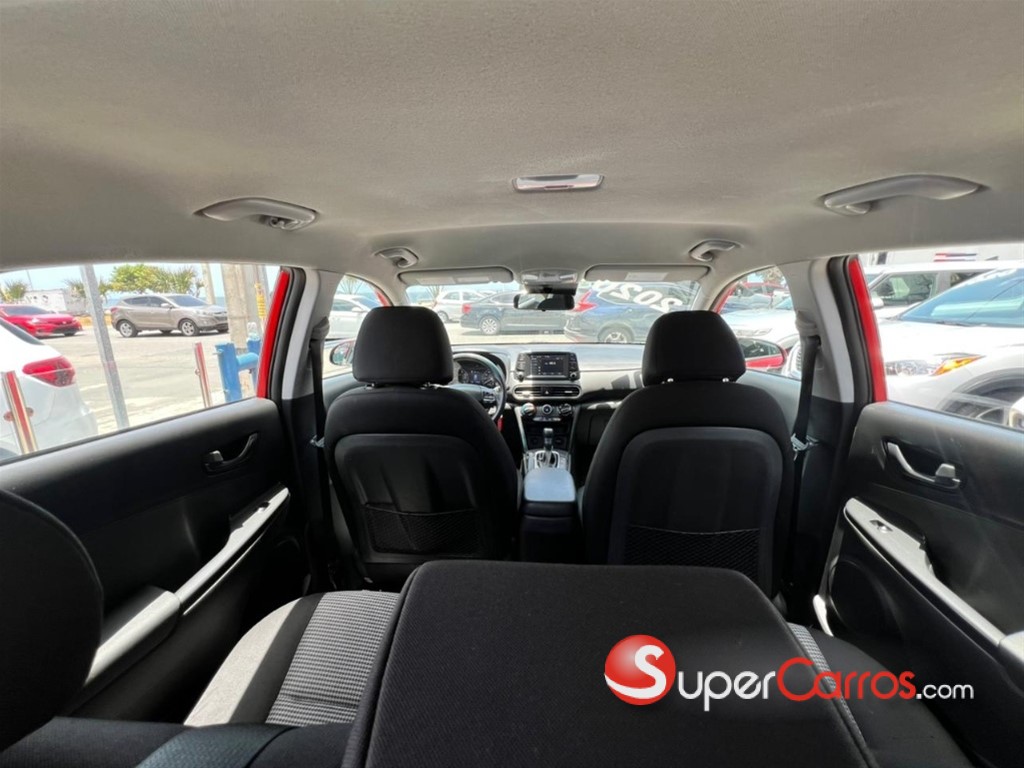2020 Hyundai KONA — foto 9 / 12