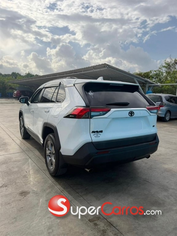 2021 Toyota RAV4 — foto 4 / 11