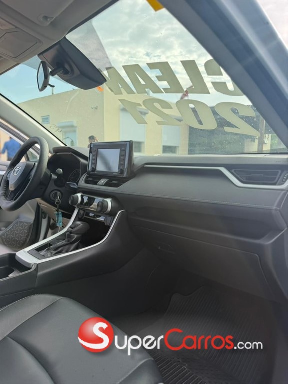 2021 Toyota RAV4 — foto 11 / 11