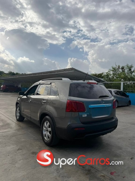 2013 Kia Sorento — foto 5 / 9