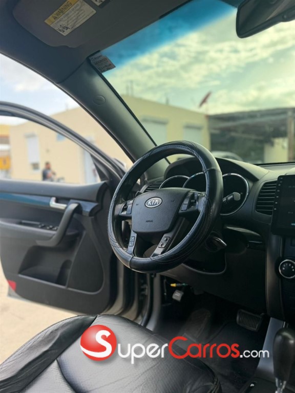 2013 Kia Sorento — foto 8 / 9