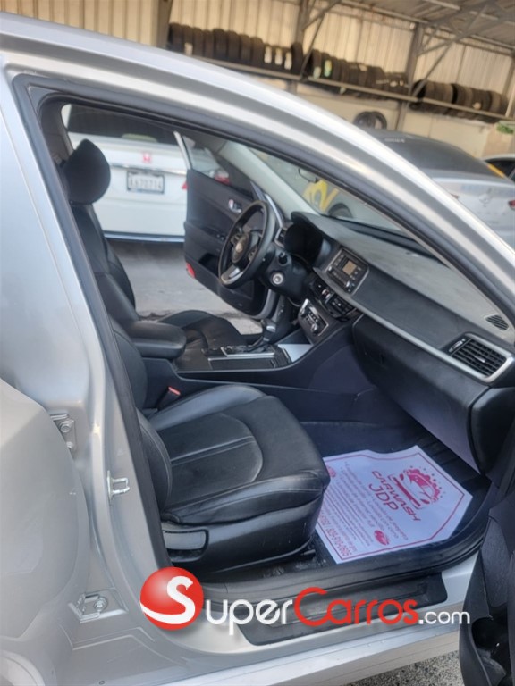 2020 Kia K-5 — foto 7 / 9