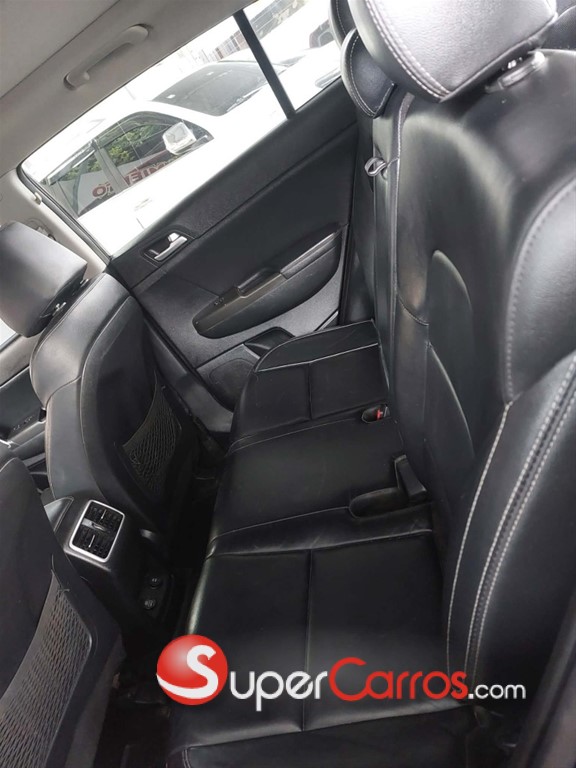 2017 Kia Sportage EX — foto 5 / 6